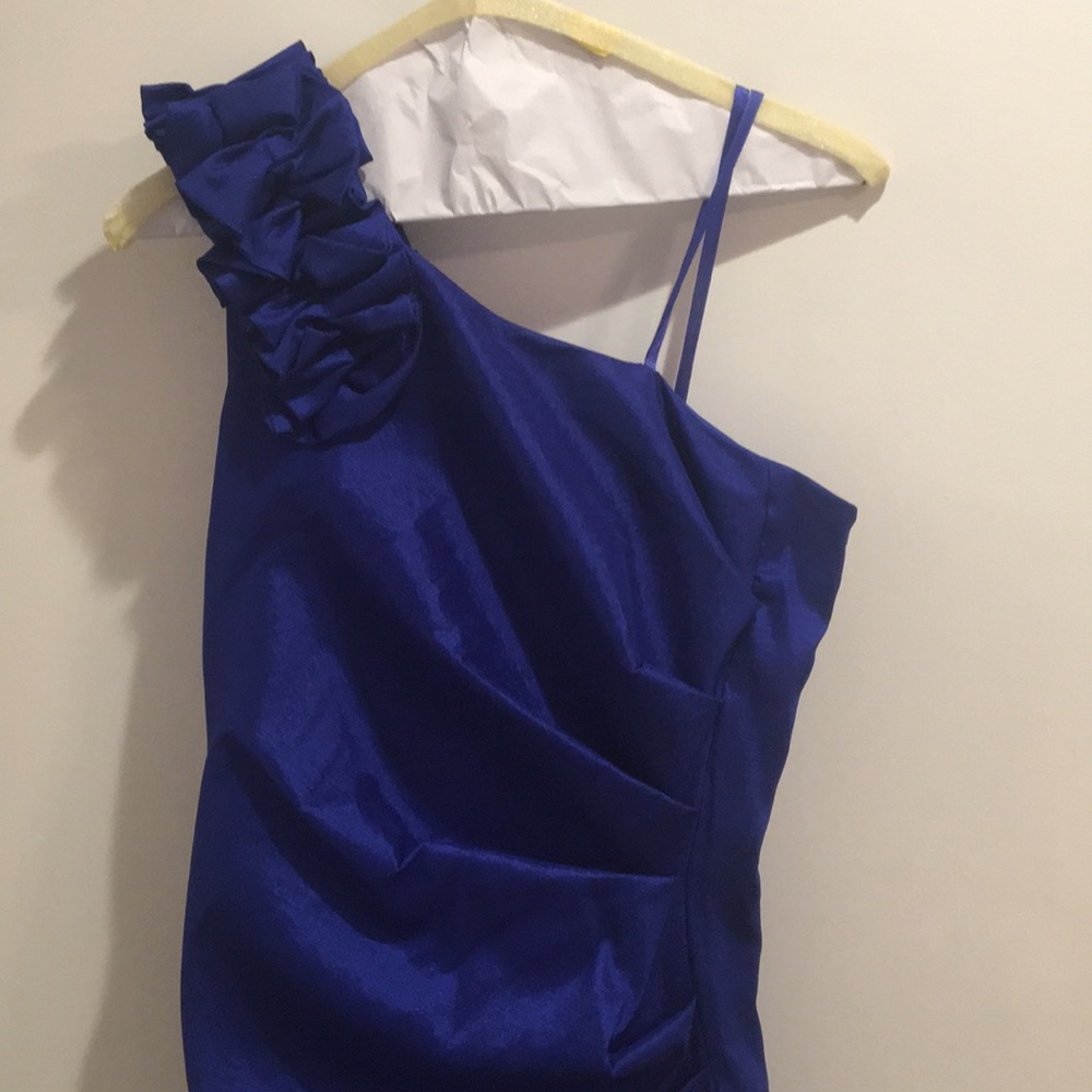 Blue one shoulder homecoming dance dress